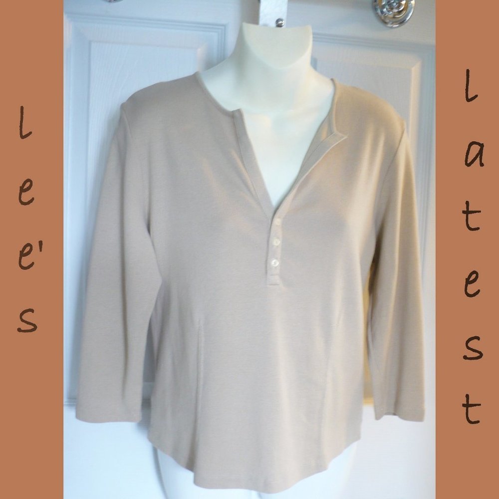 Jones Sport Beige 3/4 Sleeve T-Shirt Medium Ribbed